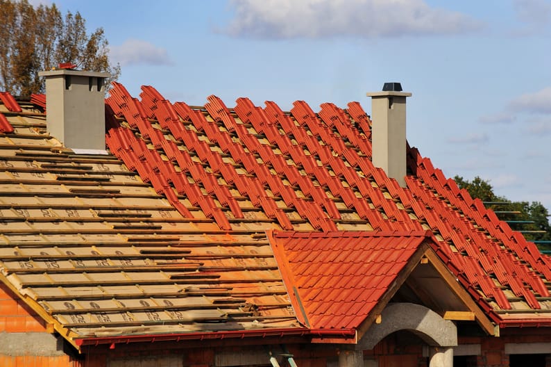 Leaks and Creaks: 5 Signs You Might Need a Roof Replacement
